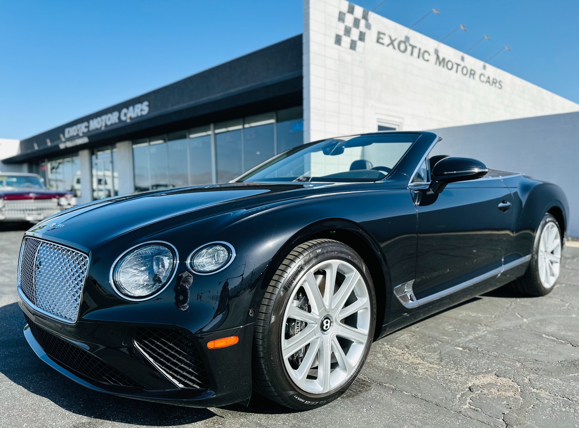 bentley continental gt 2022 SCBDG4ZG0NC002523 image bentley continental gt 2022 SCBDG4ZG0NC002523 image